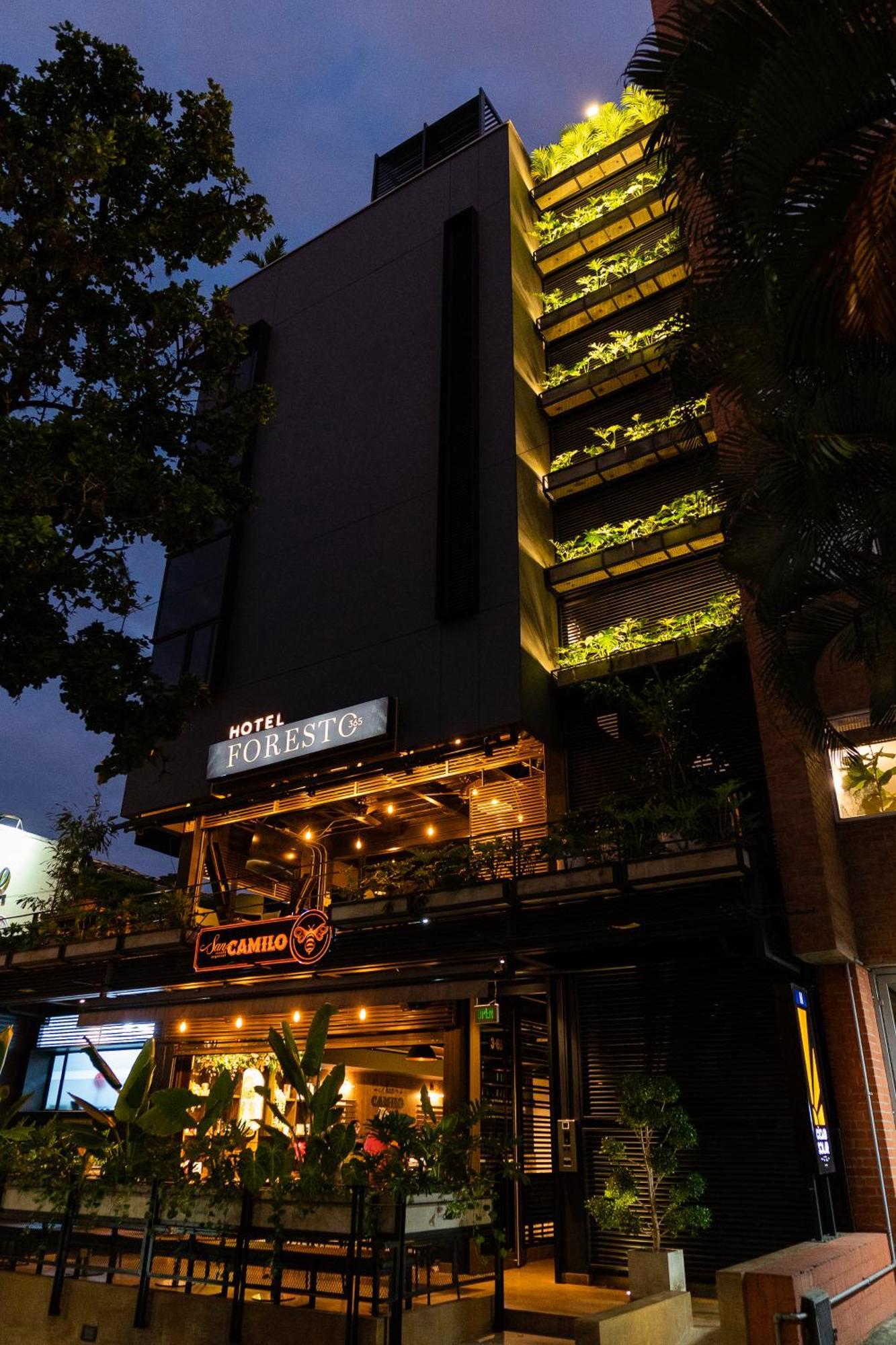 Hotel Foresto 365 Cali Bagian luar foto