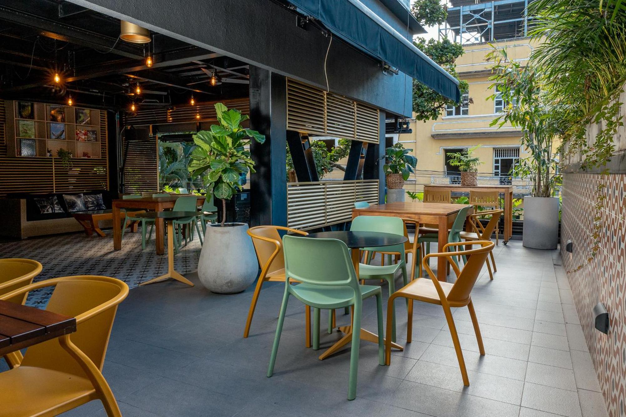 Hotel Foresto 365 Cali Bagian luar foto