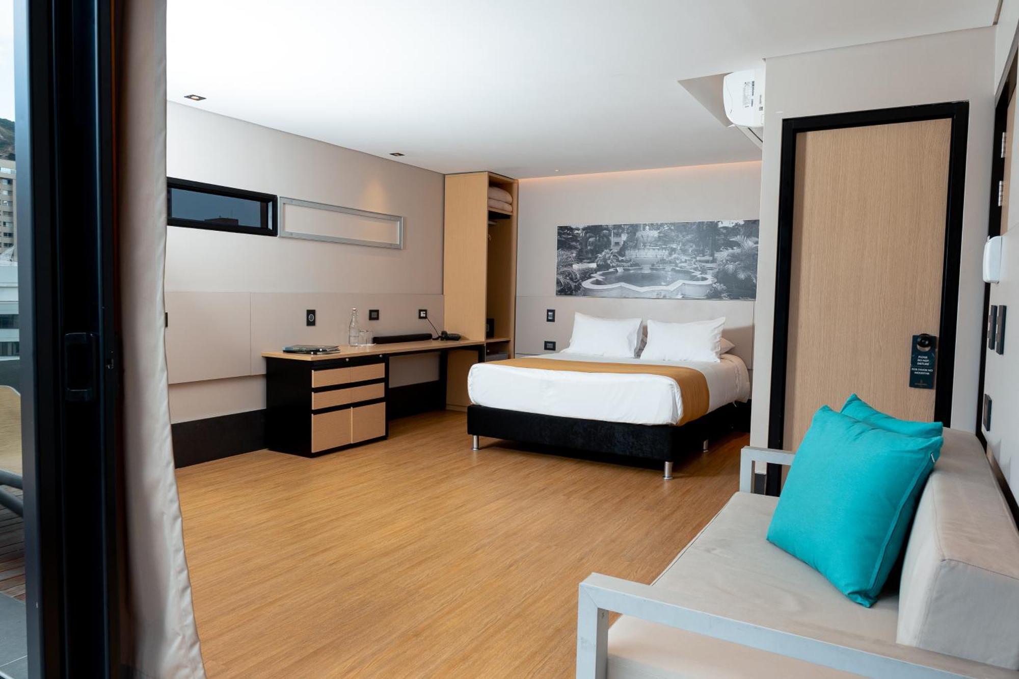 Hotel Foresto 365 Cali Bagian luar foto