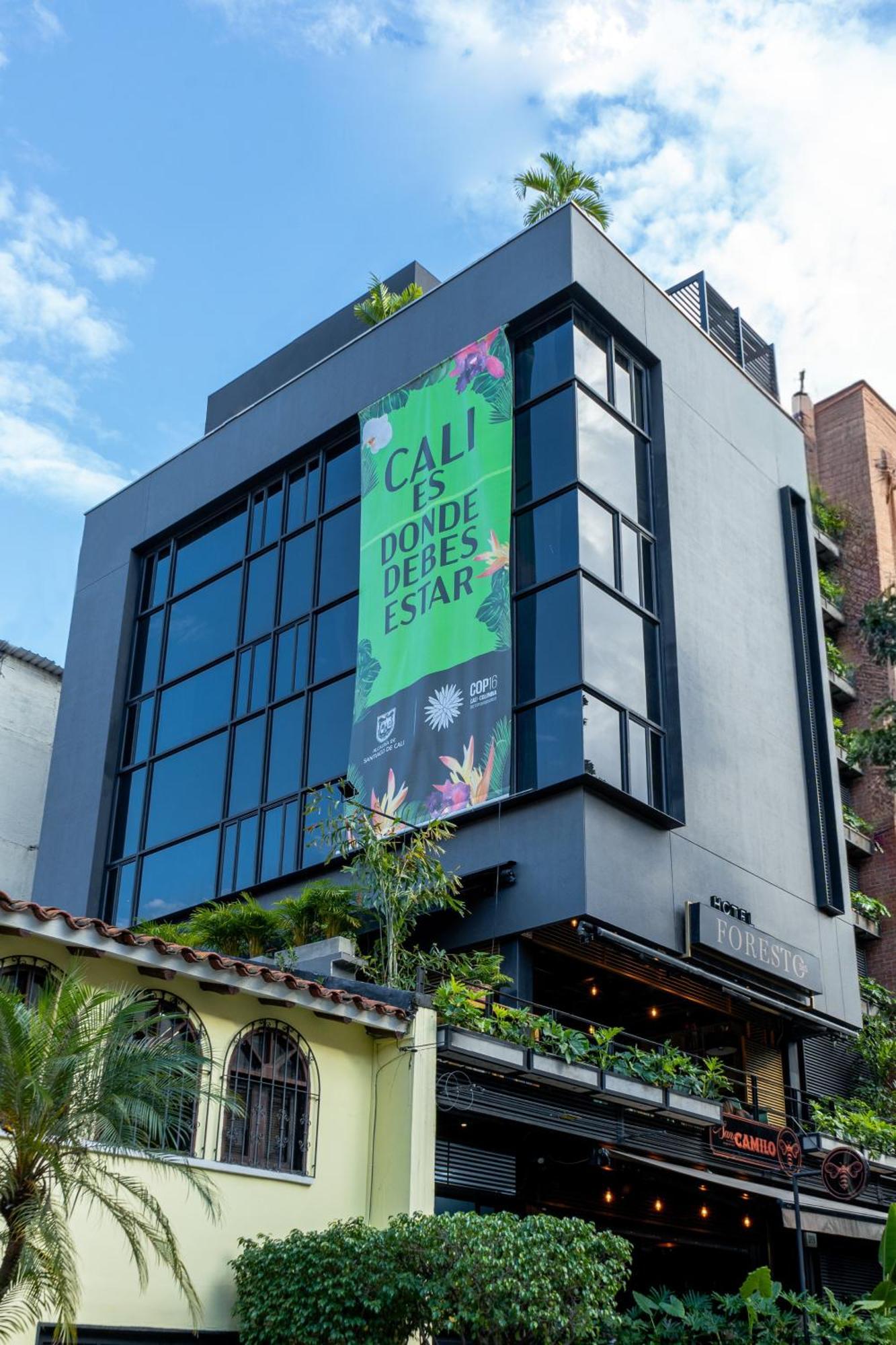 Hotel Foresto 365 Cali Bagian luar foto
